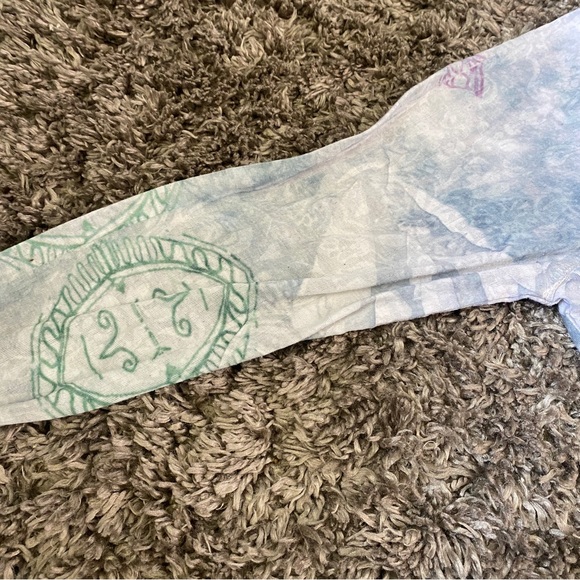 2000’s Patterned Long Sleeve Shirt - Picture 2 of 4